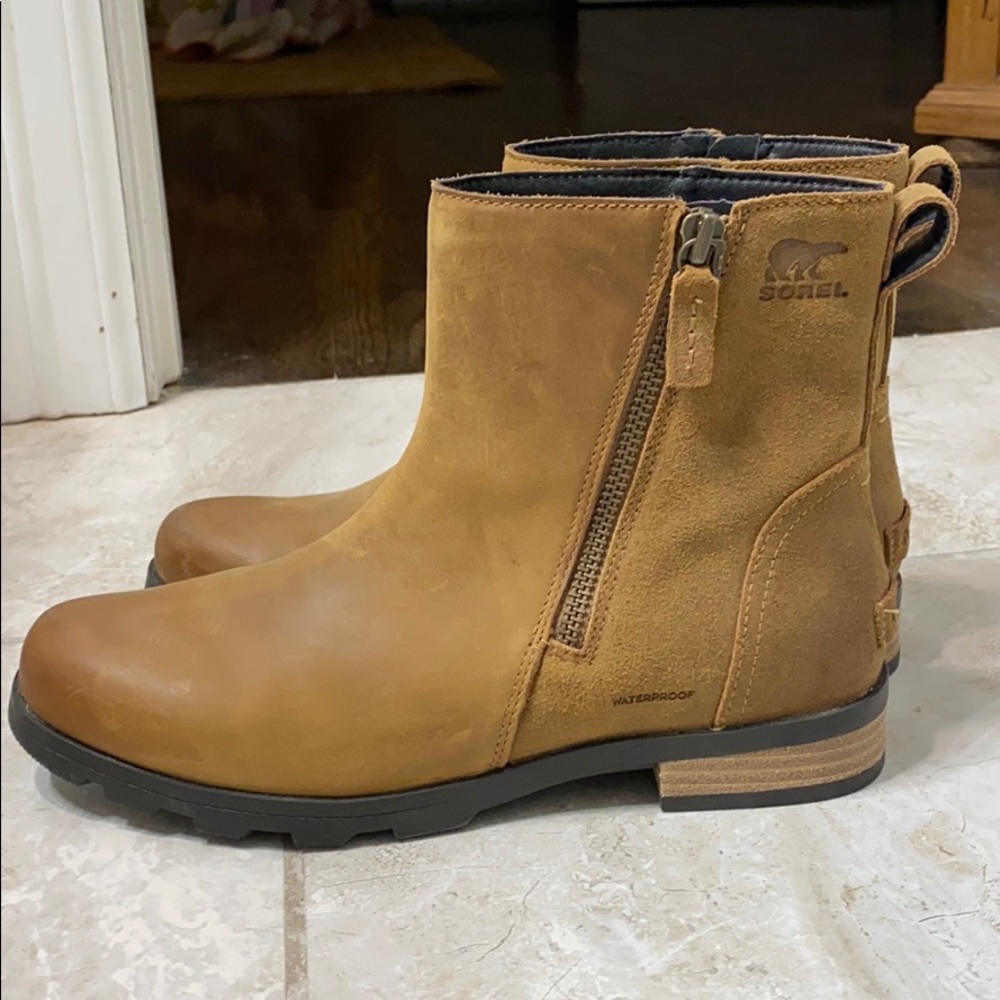 Women’s Sorel Chelsea Boot